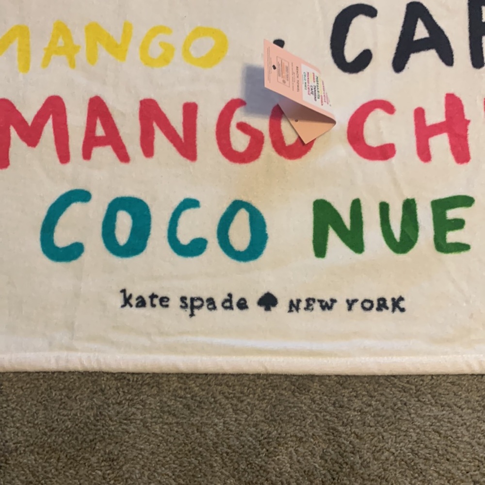 Nwt Kate spade beach towel - Picture 2 of 6